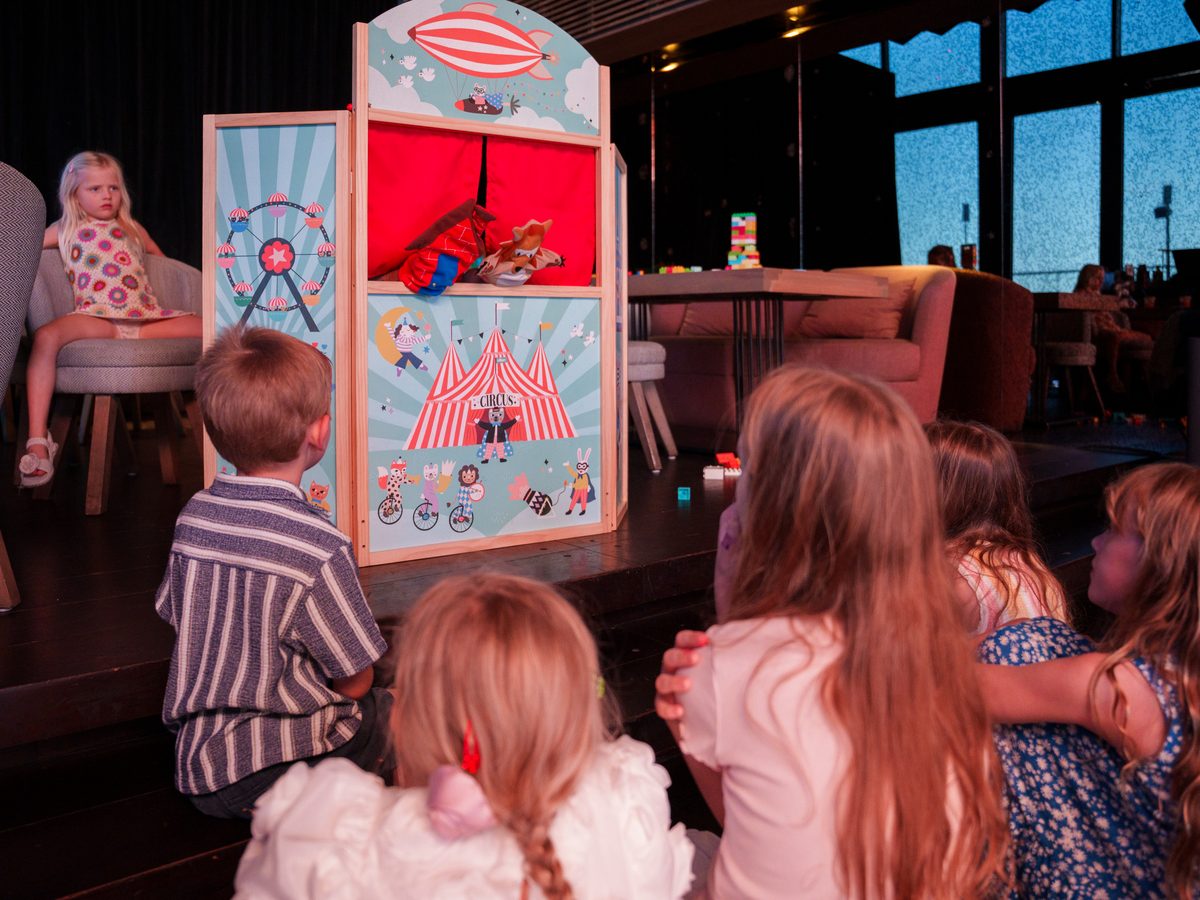 Puppet Show at a La Folie kids birthday party in Dubai