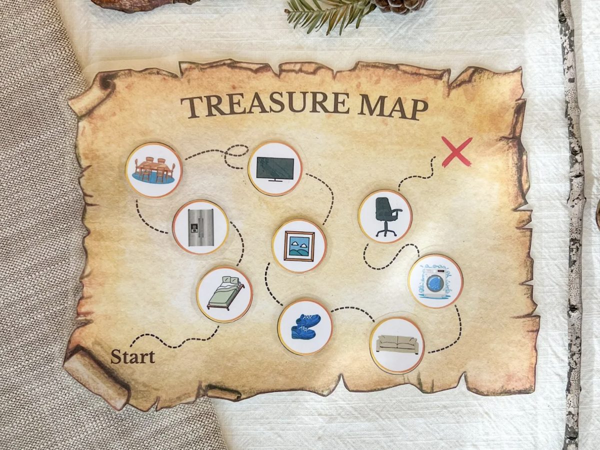 Treasure Hunt at a La Folie kids birthday party in Dubai